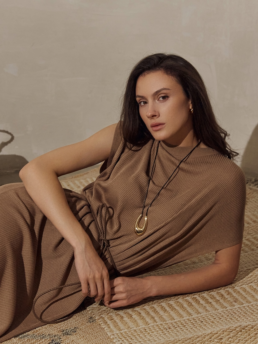 Костюм из вискозы — mocha mousse (вид 2)